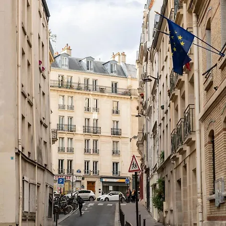 Comfortable & Peaceful Apartment - Paris Quartier Latin - Newly Renovated Apartment *