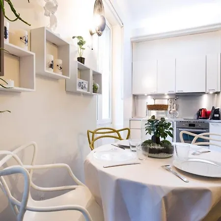 Comfortable & Peaceful Apartment - Paris Quartier Latin - Newly Renovated Apartment