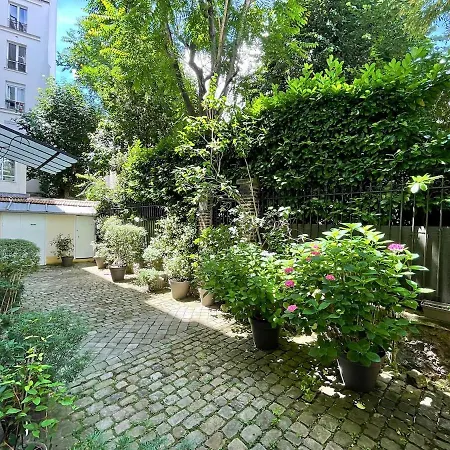 Apartment Comfortable & Peaceful Apartment - Paris Quartier Latin - Newly Renovated *